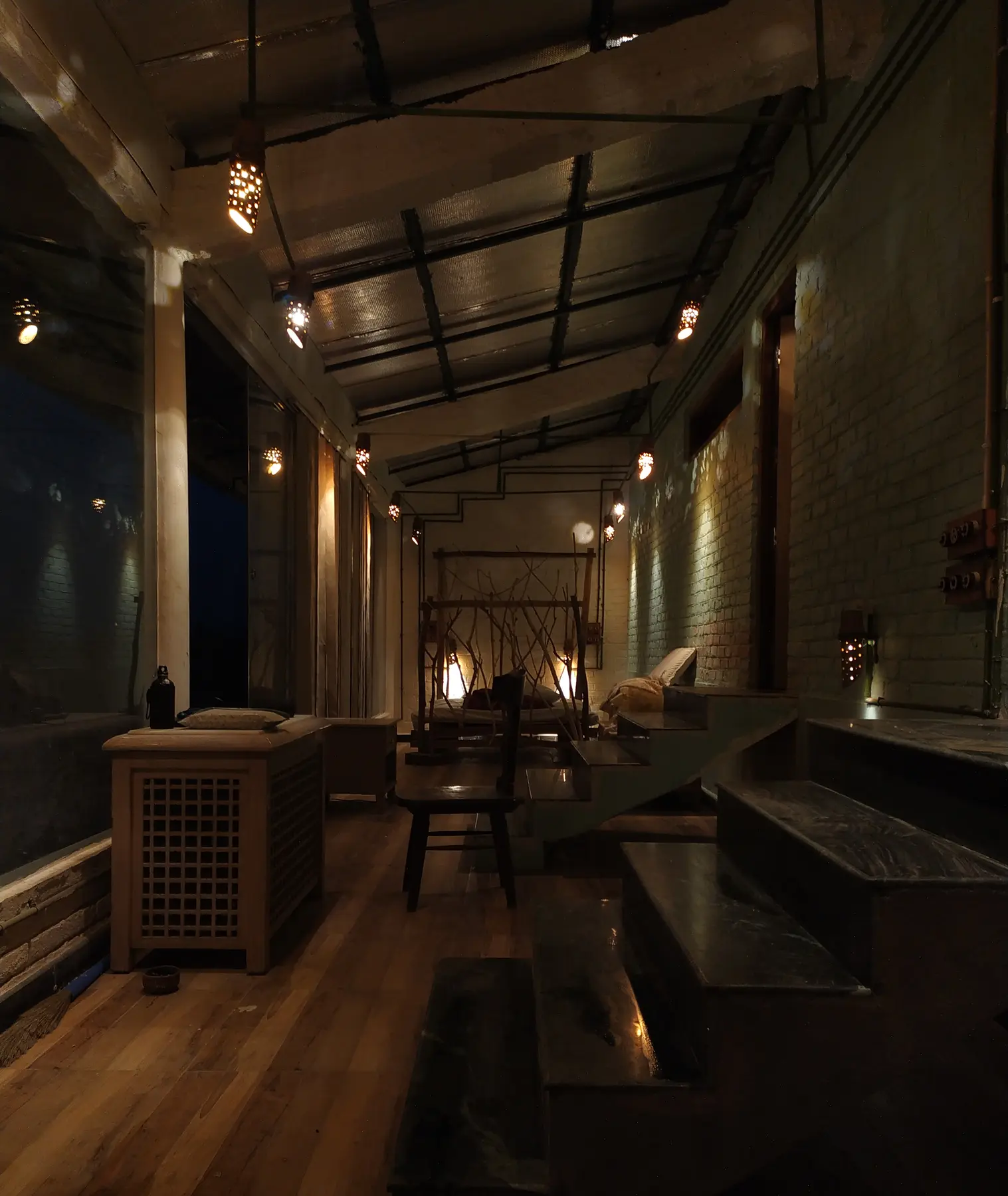 Corbett House: A farm resort at the edge of the Corbett Tiger Reserve, rebuilt from its own old walls, with the jungle brought inside the rooms.